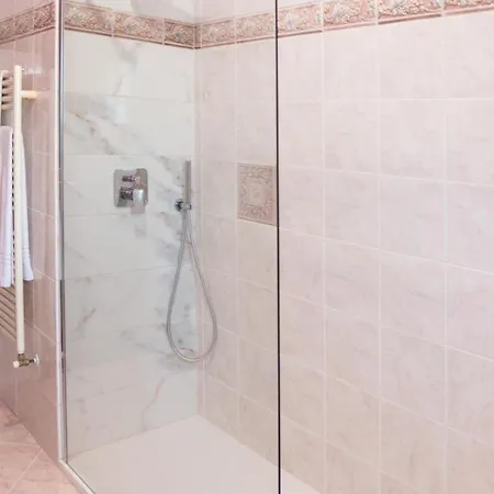 Casa Preziosa Апартаменти *